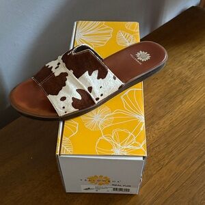 Yellow Box Cowhide Slide Sandals